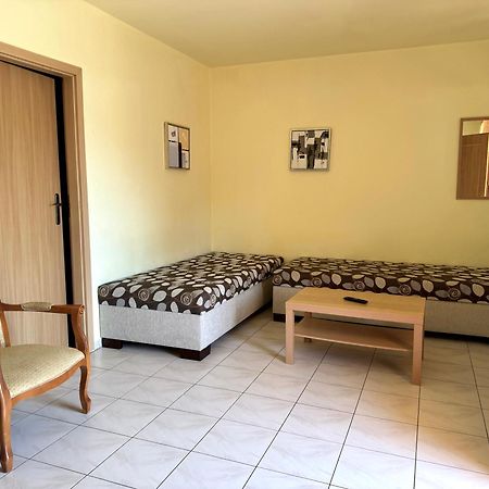 Apartmany Hawaii بوتينْتْسِ المظهر الخارجي الصورة